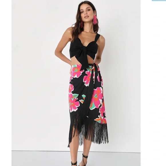 Lulu’s NWT Floral Fringe MIDI Wrap Skirt Memorable Vibes Size Small - Picture 7 of 11